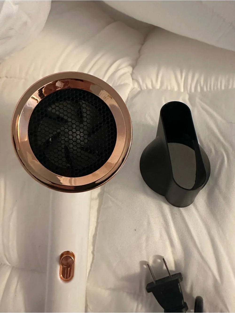 Powerful NWT High Speed Bladeless Style Hair Dryer Rose Gold White 110V